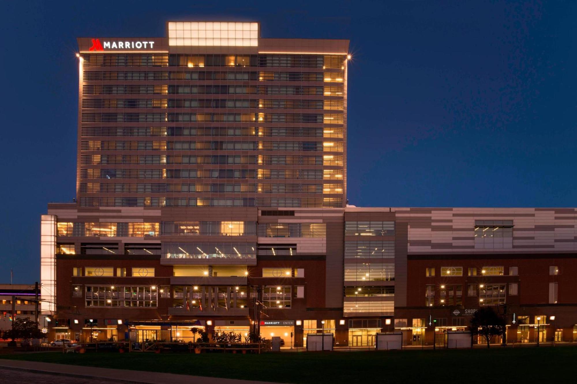 Buffalo Marriott At Lecom Harborcenter Zewnętrze zdjęcie
