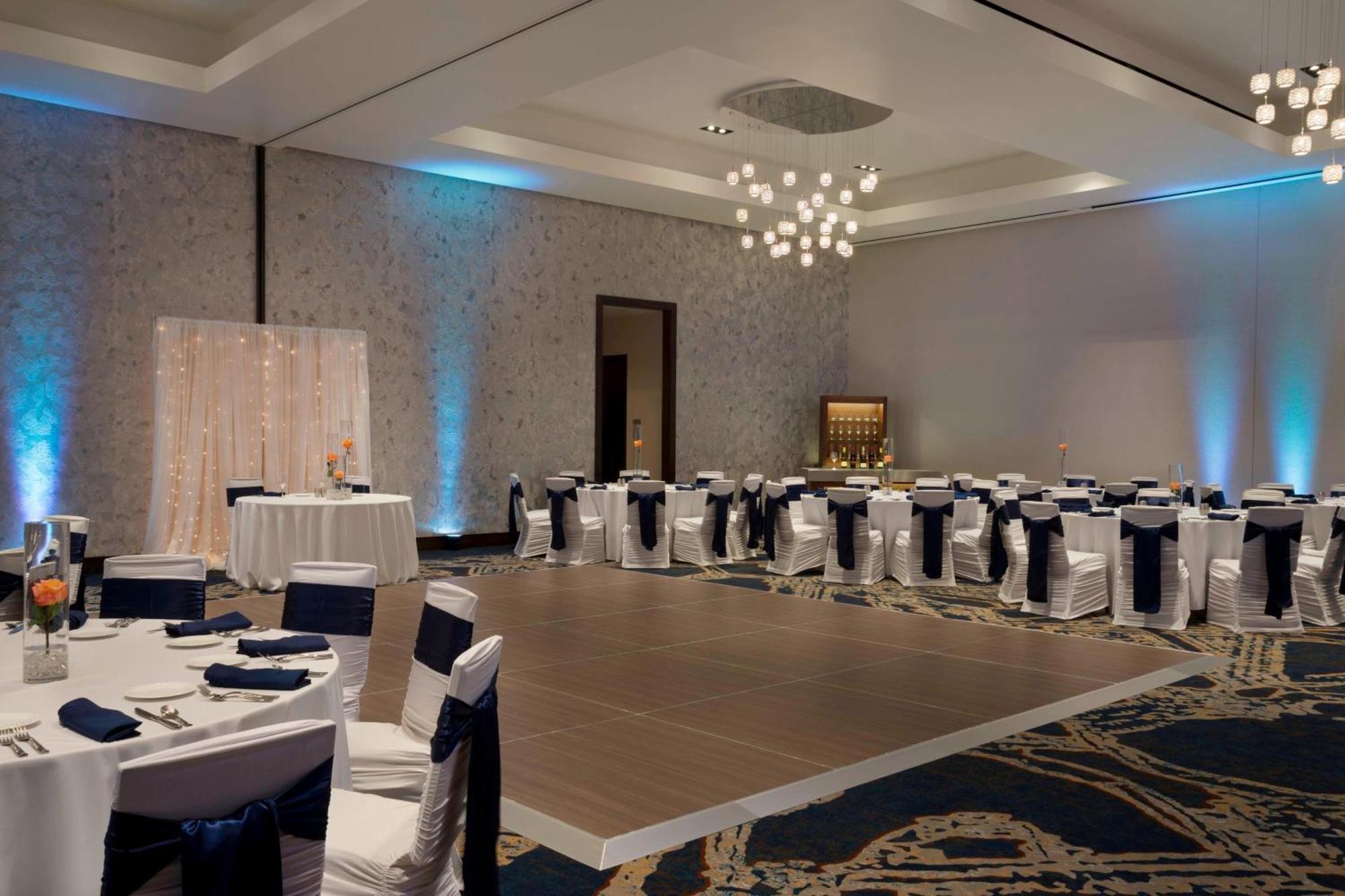 Buffalo Marriott At Lecom Harborcenter Zewnętrze zdjęcie